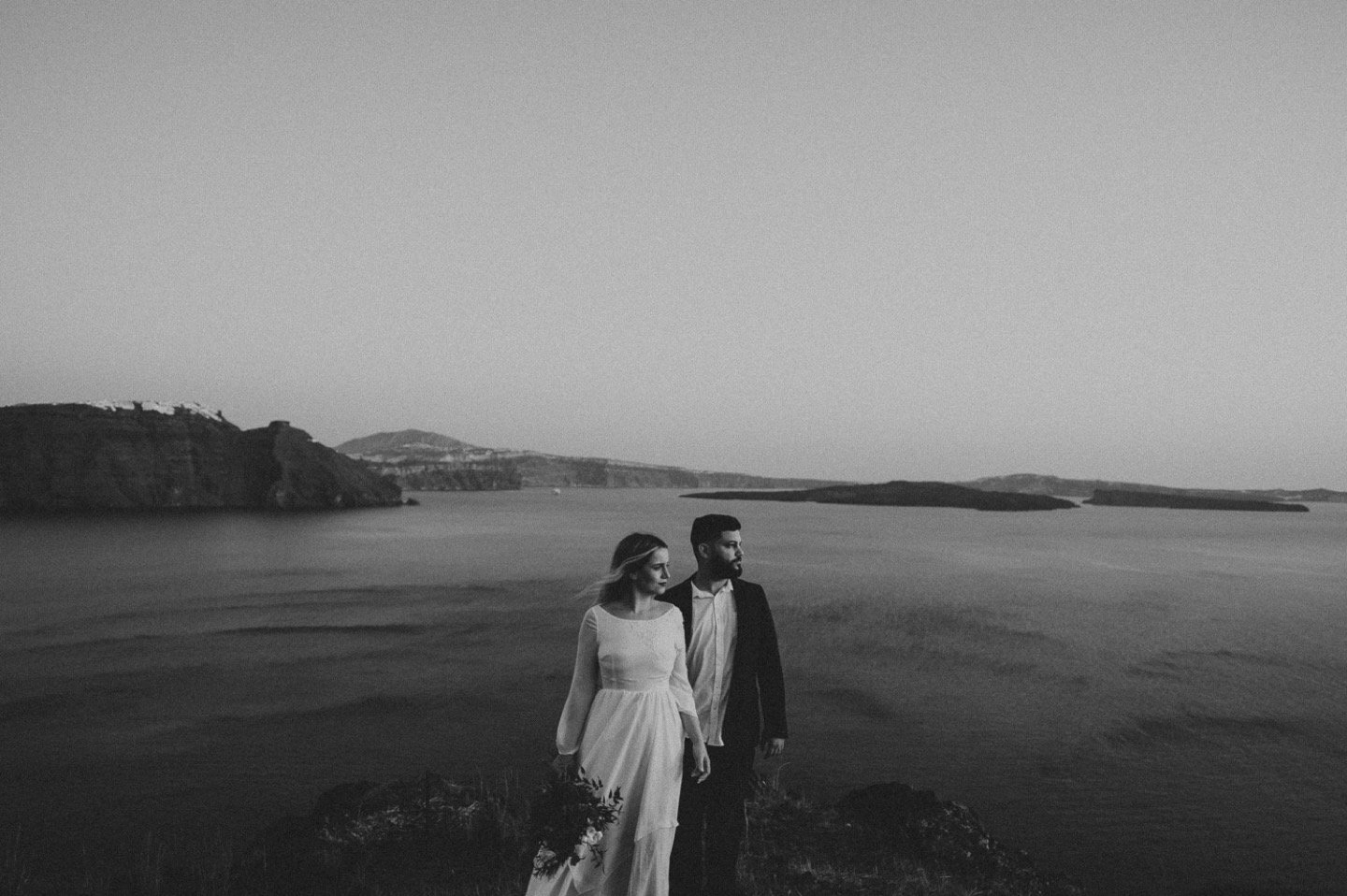 wedding photographer portugal Elopement at Oia