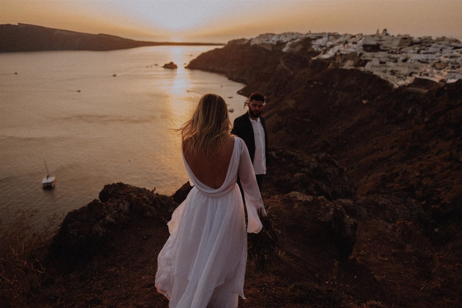 wedding photographer portugal elopement wedding at oia