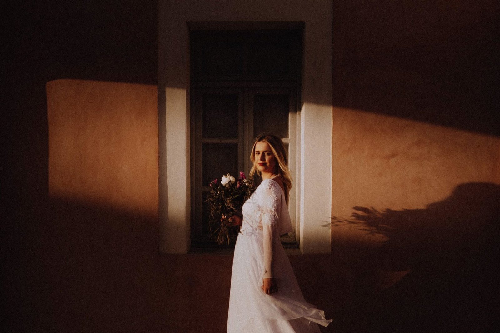 wedding photographer portugal elopement wedding at oia